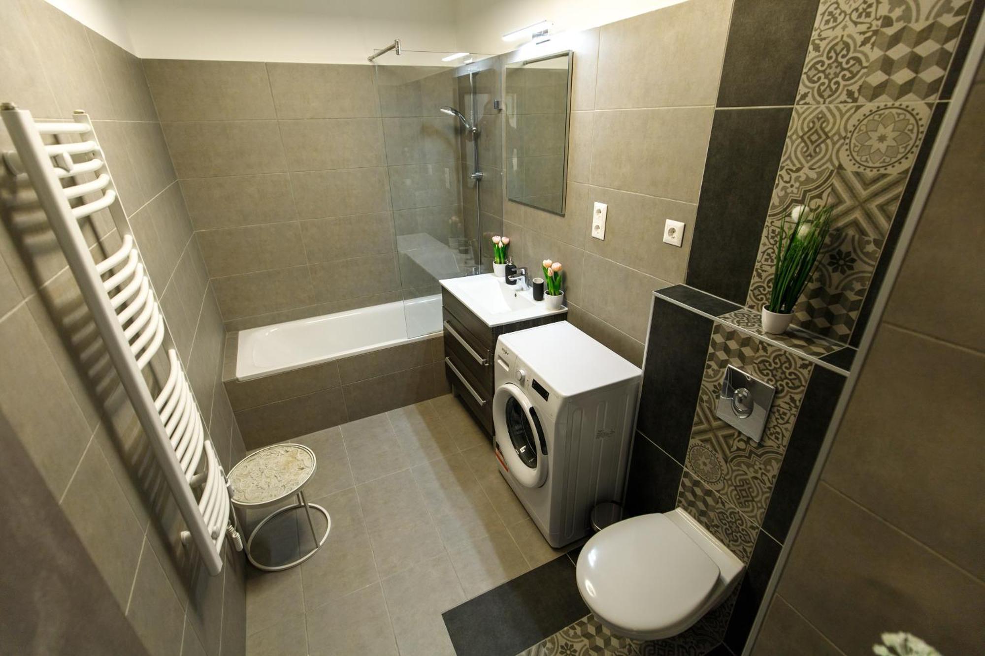 K40 Romantic Deluxe In The Center דירה *